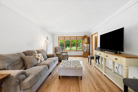 Tiny photo for 702 HICKORY Street, Lemont, IL 60439 (MLS # 12703018)