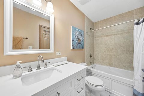 Tiny photo for 702 HICKORY Street, Lemont, IL 60439 (MLS # 12703018)
