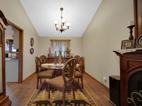 Tiny photo for 2 Honey Lane, New Lenox, IL 60451 (MLS # 12499696)