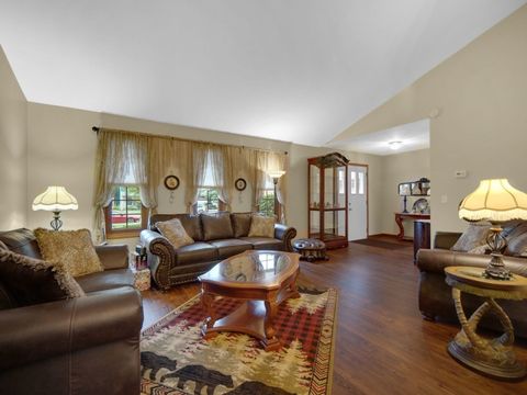 Tiny photo for 2 Honey Lane, New Lenox, IL 60451 (MLS # 12499696)