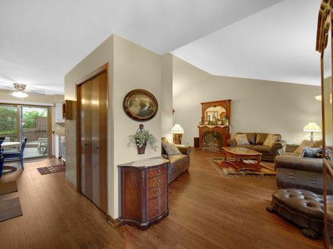 Tiny photo for 2 Honey Lane, New Lenox, IL 60451 (MLS # 12499696)