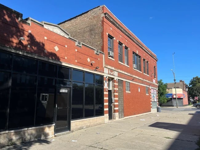 7900 S Drexel Avenue