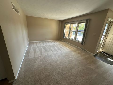 Tiny photo for 907B N Carlisle Drive, Rochelle, IL 61068 (MLS # 12487904)