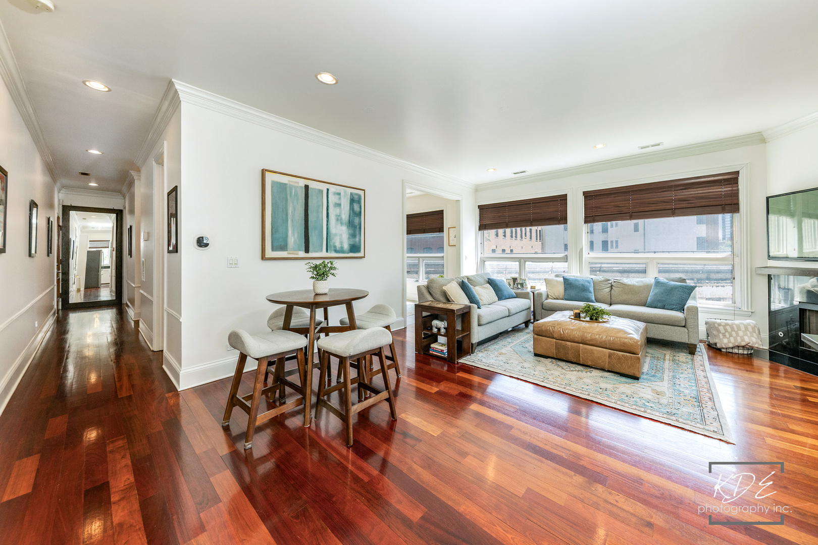 700 W Grand Avenue 3E