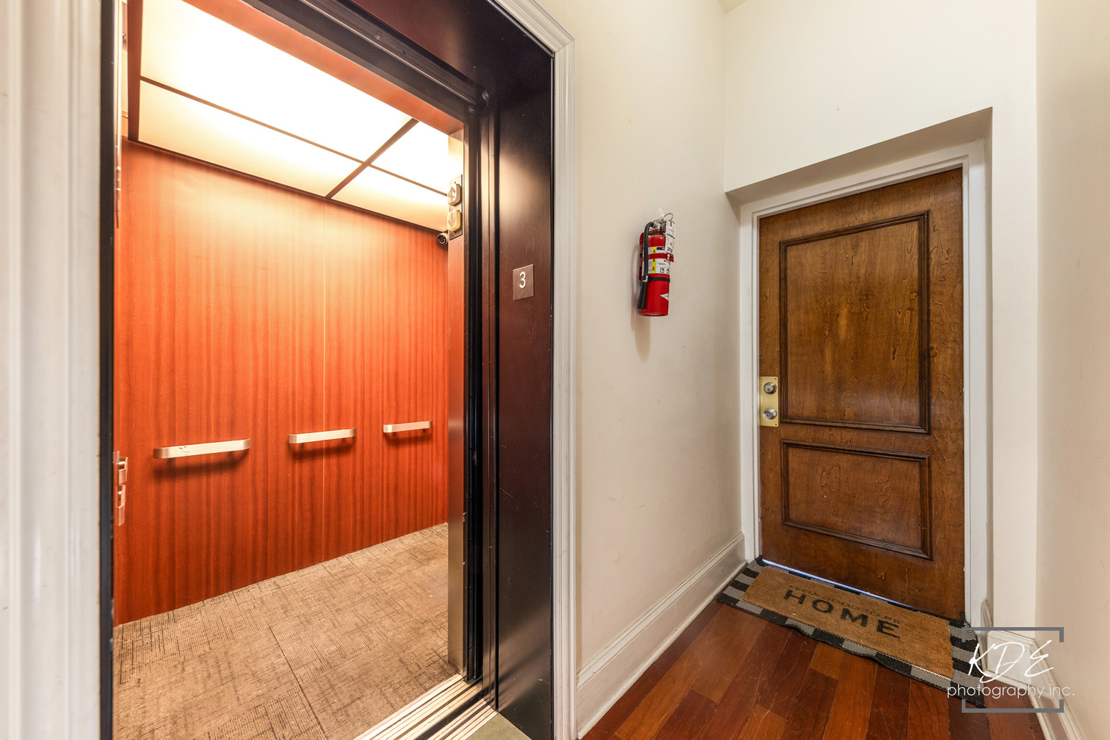 700 W Grand Avenue 3E