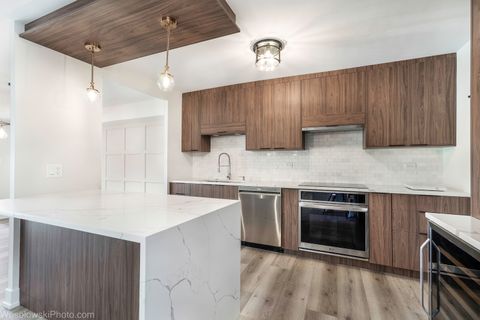 Tiny photo for 3801 Mission Hills Road #204, Northbrook, IL 60062 (MLS # 12492992)