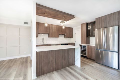 Tiny photo for 3801 Mission Hills Road #204, Northbrook, IL 60062 (MLS # 12492992)