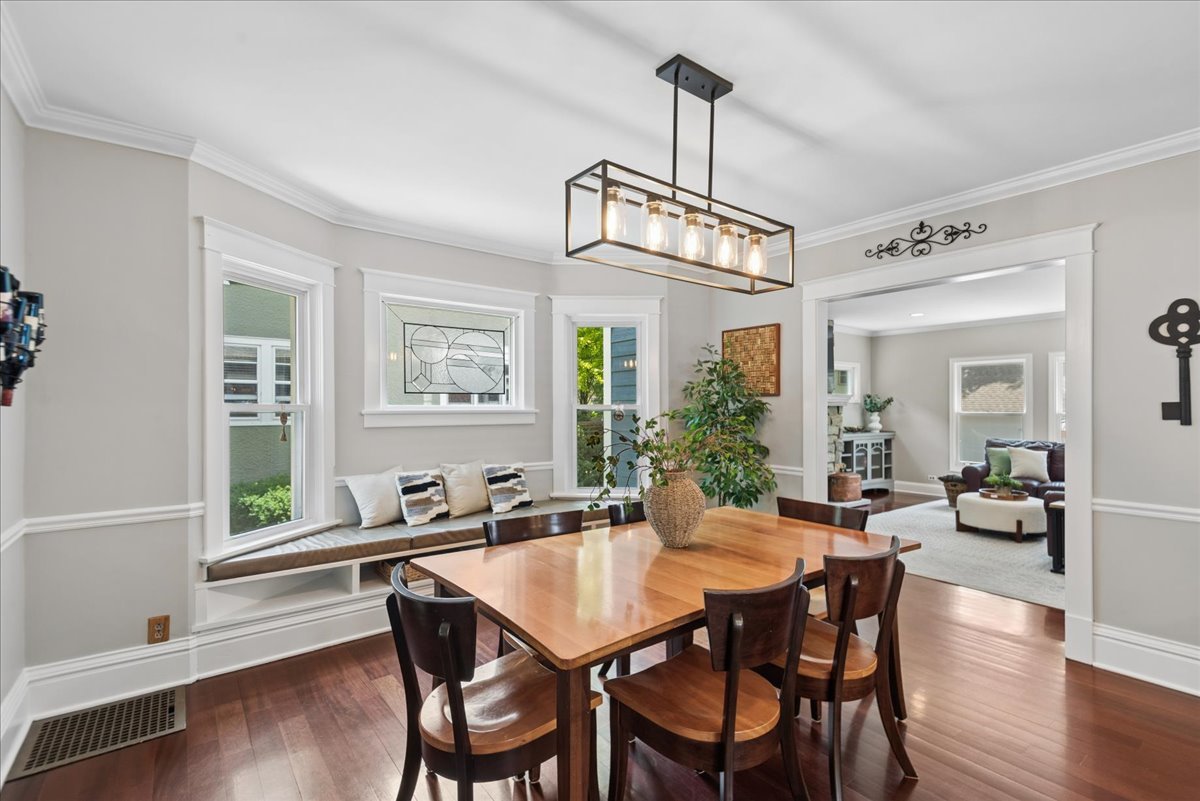 307 Elm Court