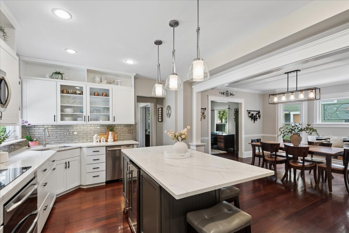 307 Elm Court