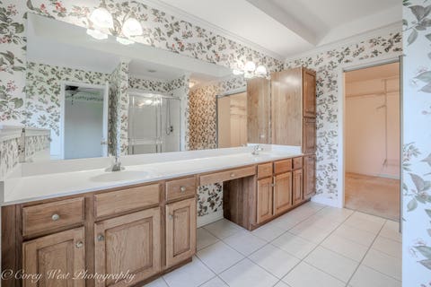Tiny photo for 1644 Derby Drive, Batavia, IL 60510 (MLS # 12688472)