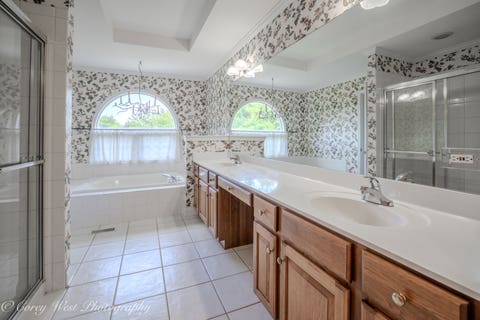 Tiny photo for 1644 Derby Drive, Batavia, IL 60510 (MLS # 12688472)