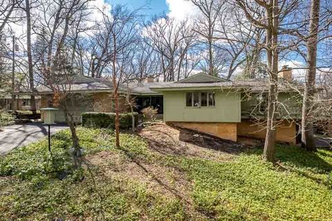 Photo of 2520 E CHICKADEE Trail, Rockford, IL 61107 (MLS # 12610726)