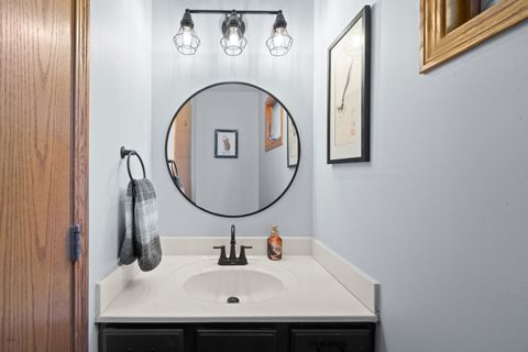 Tiny photo for 4620 N Division Street, Davenport, IA 52806 (MLS # 12629028)