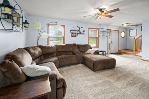 Tiny photo for 4620 N Division Street, Davenport, IA 52806 (MLS # 12629028)