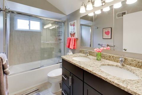 Tiny photo for 409 Willow Avenue, Deerfield, IL 60015 (MLS # 12651932)