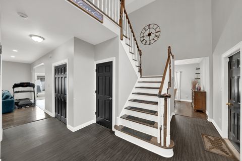 Tiny photo for 4823 W 106th Street, Oak Lawn, IL 60453 (MLS # 12526847)