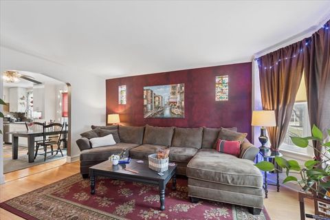 Tiny photo for 6315 N Oketo Avenue, Chicago, IL 60631 (MLS # 12595734)