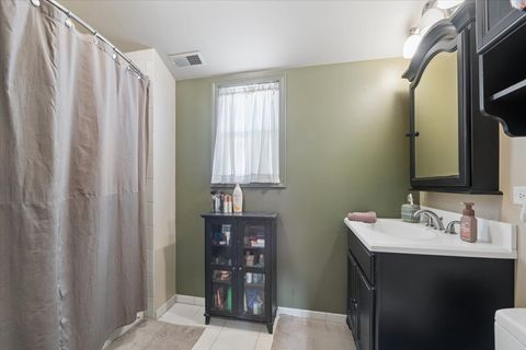 Tiny photo for 6315 N Oketo Avenue, Chicago, IL 60631 (MLS # 12595734)