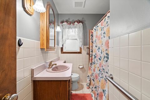 Tiny photo for 1308 Waverly Place, Joliet, IL 60435 (MLS # 12386657)