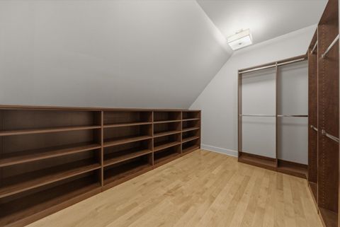 Tiny photo for 11361 W Plainfield Road, Indian Head Park, IL 60525 (MLS # 12590053)