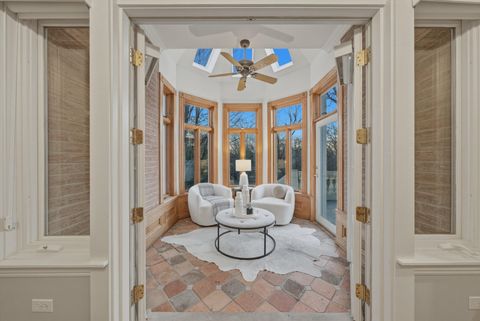 Tiny photo for 11361 W Plainfield Road, Indian Head Park, IL 60525 (MLS # 12590053)