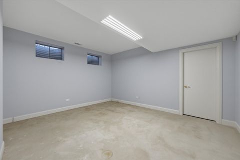 Tiny photo for 11361 W Plainfield Road, Indian Head Park, IL 60525 (MLS # 12590053)