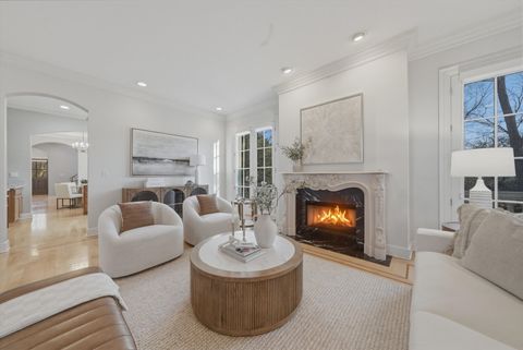 Tiny photo for 11361 W Plainfield Road, Indian Head Park, IL 60525 (MLS # 12590053)