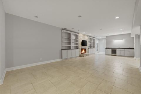 Tiny photo for 11361 W Plainfield Road, Indian Head Park, IL 60525 (MLS # 12590053)