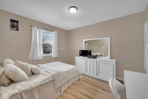 Tiny photo for 700 Evergreen Court, Romeoville, IL 60446 (MLS # 12526936)