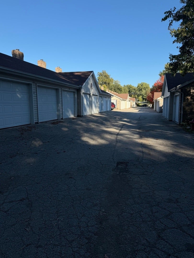 903 N Linden Street 228
