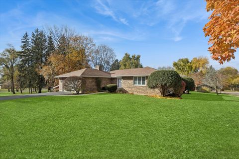 Tiny photo for 970 Tara Drive, Woodstock, IL 60098 (MLS # 12504903)