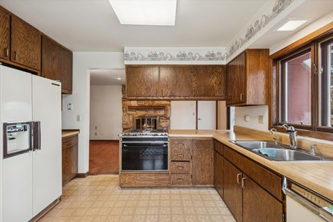 Tiny photo for 970 Tara Drive, Woodstock, IL 60098 (MLS # 12504903)