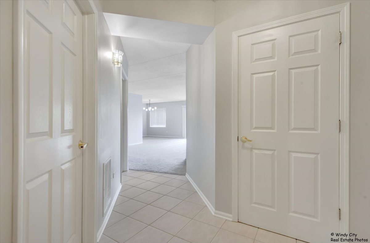 5555 N Cumberland Avenue 410