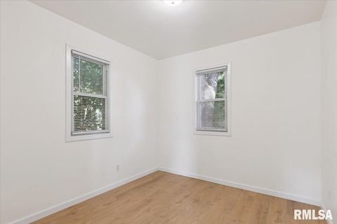 Tiny photo for 4105 11TH Street, Rock Island, IL 61201 (MLS # 12624971)