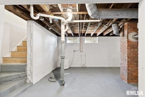 Tiny photo for 4105 11TH Street, Rock Island, IL 61201 (MLS # 12624971)