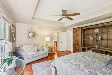 Tiny photo for 215 Orchard Lane, Glen Ellyn, IL 60137 (MLS # 12469497)