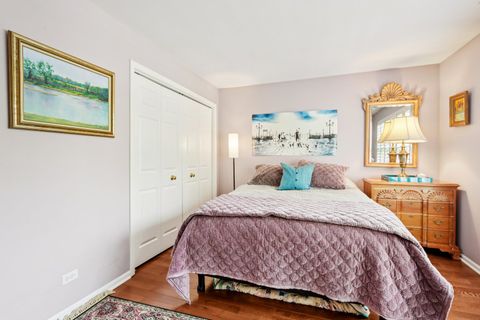 Tiny photo for 215 Orchard Lane, Glen Ellyn, IL 60137 (MLS # 12469497)