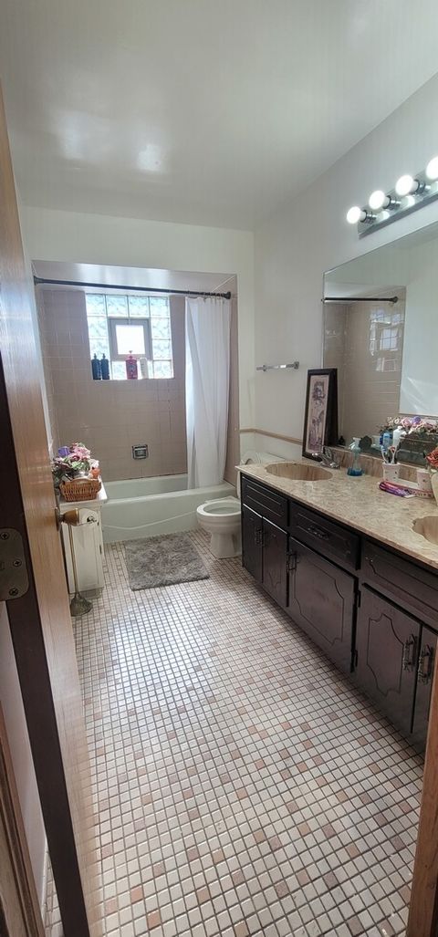 Tiny photo for 13057 S Mcdaniels Court, Alsip, IL 60803 (MLS # 12579885)