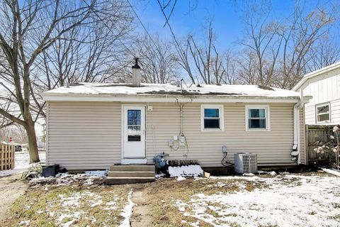 Tiny photo for 315 S Morgan Avenue, Wheaton, IL 60187 (MLS # 12594161)