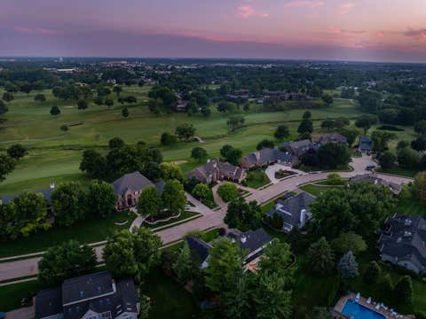 Tiny photo for 5018 Turnberry Lane, Davenport, IA 52807 (MLS # 12689150)