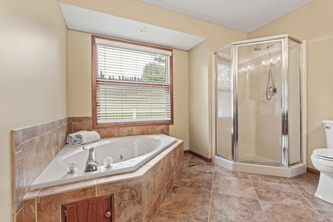 Tiny photo for 5018 Turnberry Lane, Davenport, IA 52807 (MLS # 12689150)