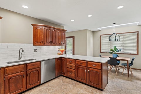 Tiny photo for 5018 Turnberry Lane, Davenport, IA 52807 (MLS # 12689150)