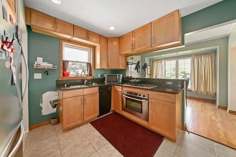 Tiny photo for 5700 S Neenah Avenue, Chicago, IL 60638 (MLS # 12535863)