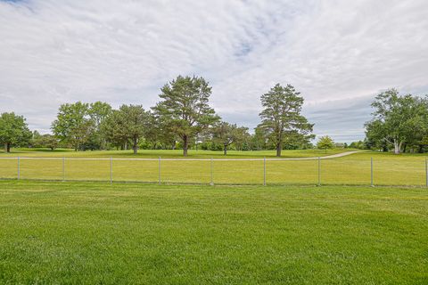 Tiny photo for 11194 Algonquin Road #11194, Huntley, IL 60142 (MLS # 12665237)