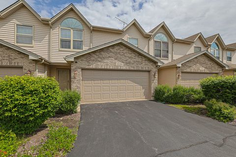 Tiny photo for 11194 Algonquin Road #11194, Huntley, IL 60142 (MLS # 12665237)