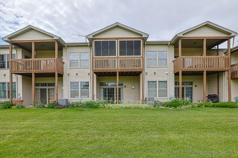Tiny photo for 11194 Algonquin Road #11194, Huntley, IL 60142 (MLS # 12665237)