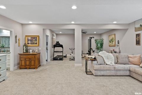 Tiny photo for 3112 W 34TH Street, Davenport, IA 52804 (MLS # QC4267244)