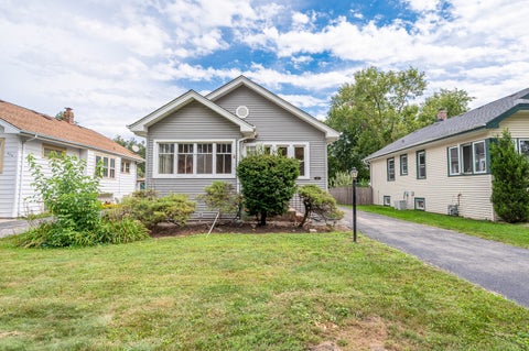 Photo of 527 S Summit Avenue, Villa Park, IL 60181 (MLS # 12753661)