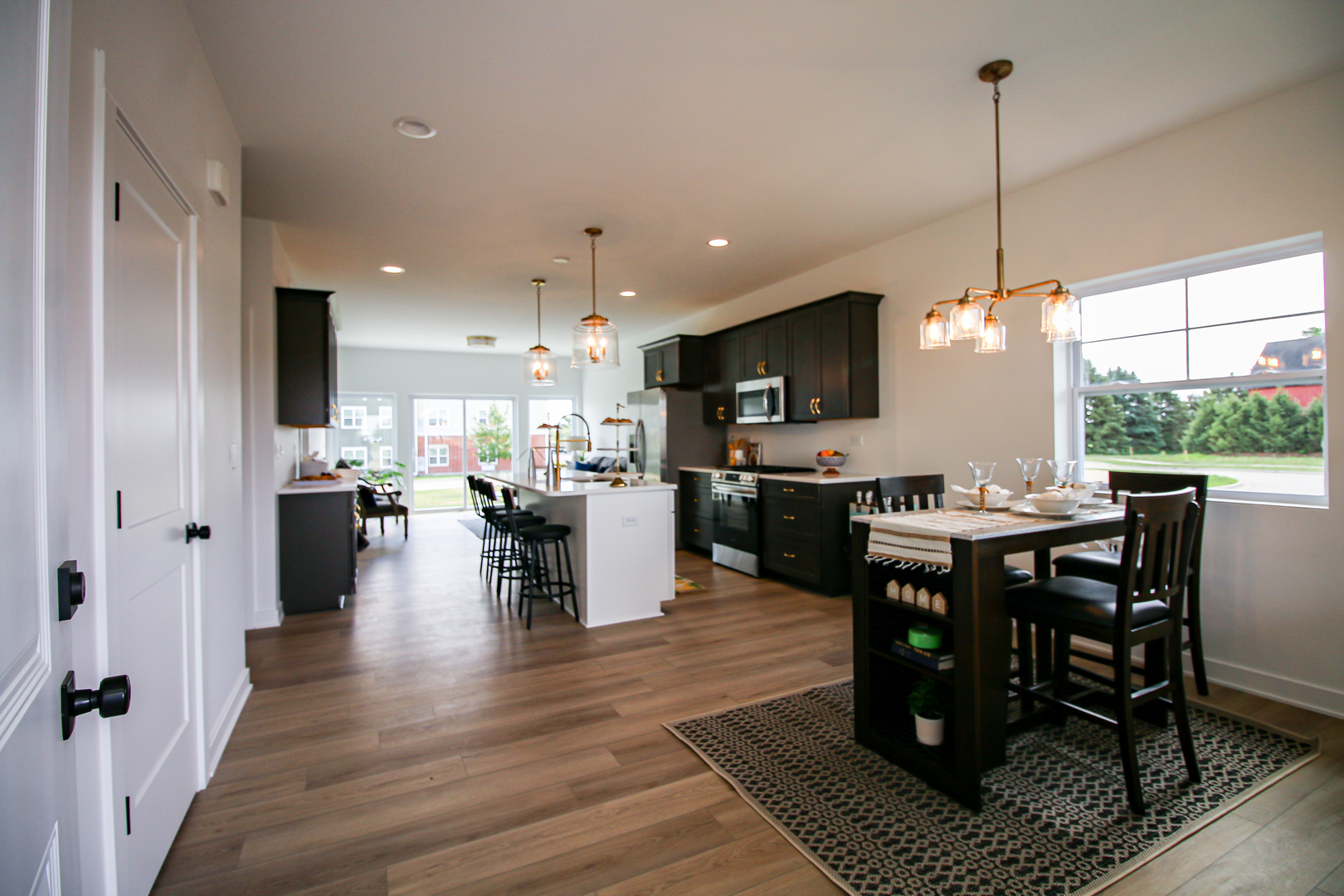 2033 Isabella Lane