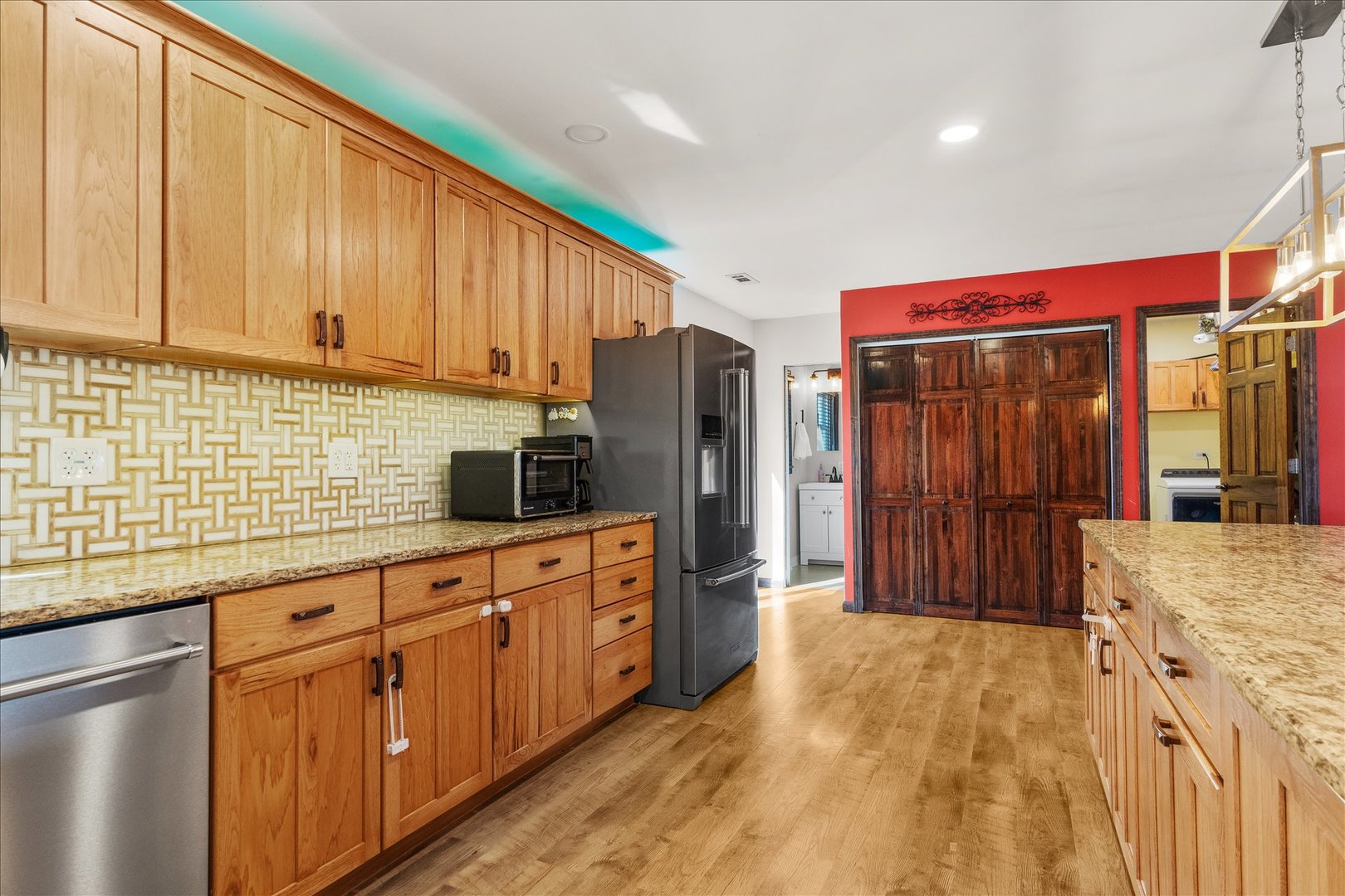 25 Seneca Drive